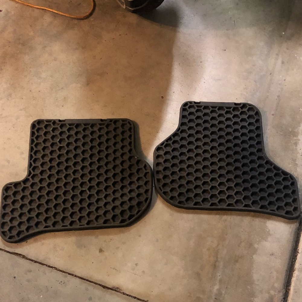 Gti monster mats (rear)